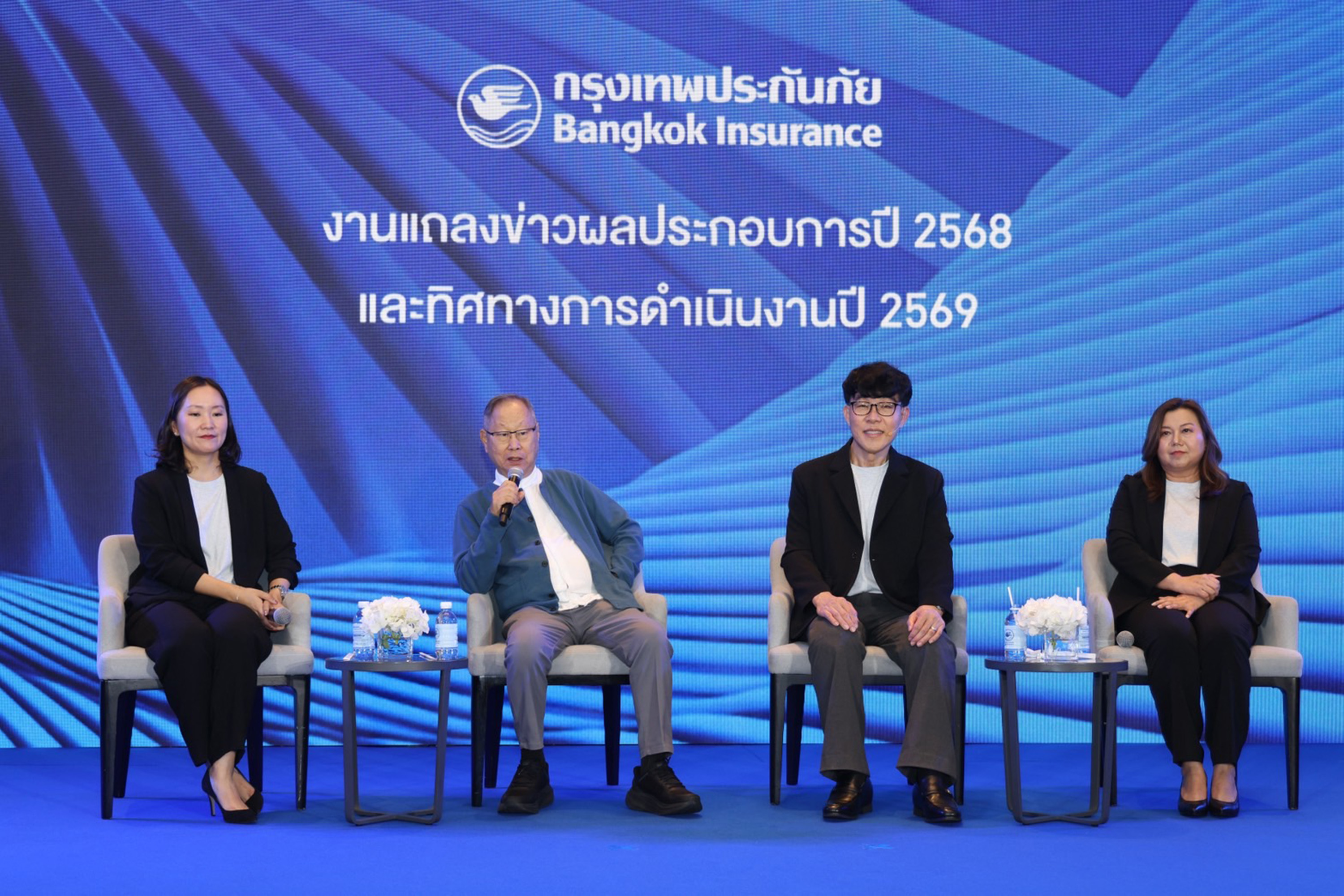 ปี 2568 BKIH โดดเด่น ทำกำไรสุทธิกว่า 3,135 ล้านบาท เพิ่มขึ้นกว่า 2.2% พร้อมจ่ายเงินปันผลรวมทั้งปีหุ้นละ 17.50 บาท จากผลประกอบการที่เติบโตขึ้นอย่างแข็งแกร่งและทำลายสถิติของกรุงเทพประกันภัย พร้อมประกาศทิศทางปี 2569 ตั้งเป้าเบี้ยฯ 32,600 ล้านบาท เติบโต 4% 